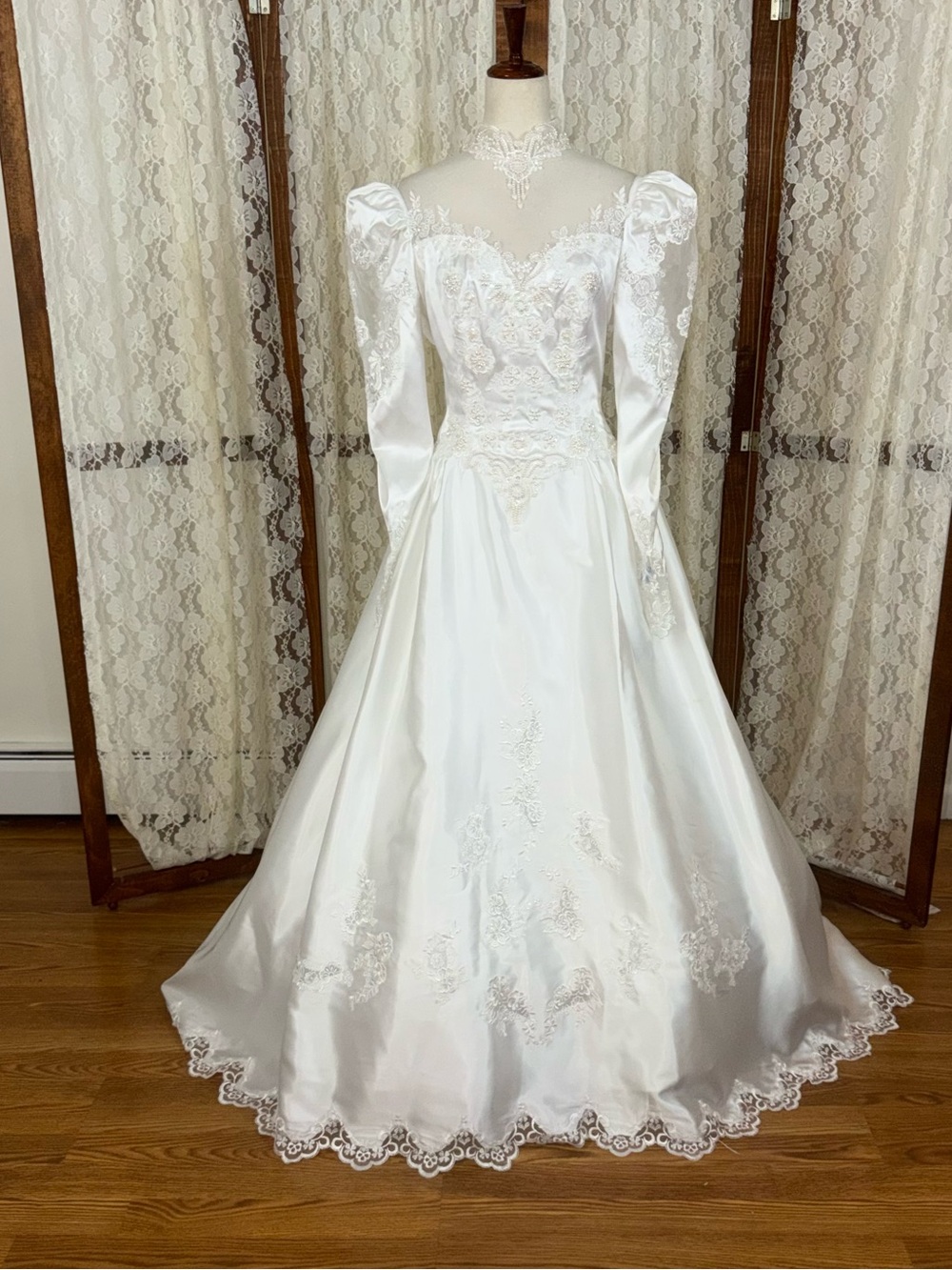 Gorgeous Vintage 90s Alfred Angelo White Satin Wedding Gown